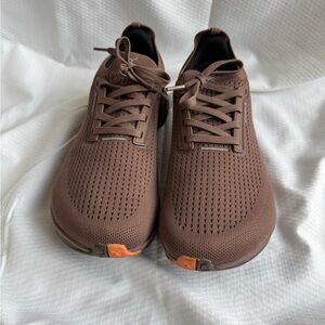 Stylish Brown Athletic Women's Shoes waterproof 8.5